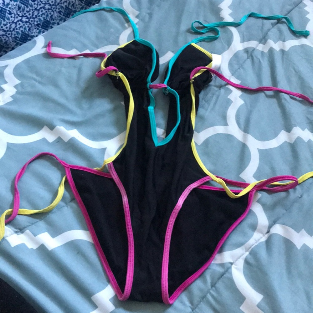 Forever 21 bathing suit